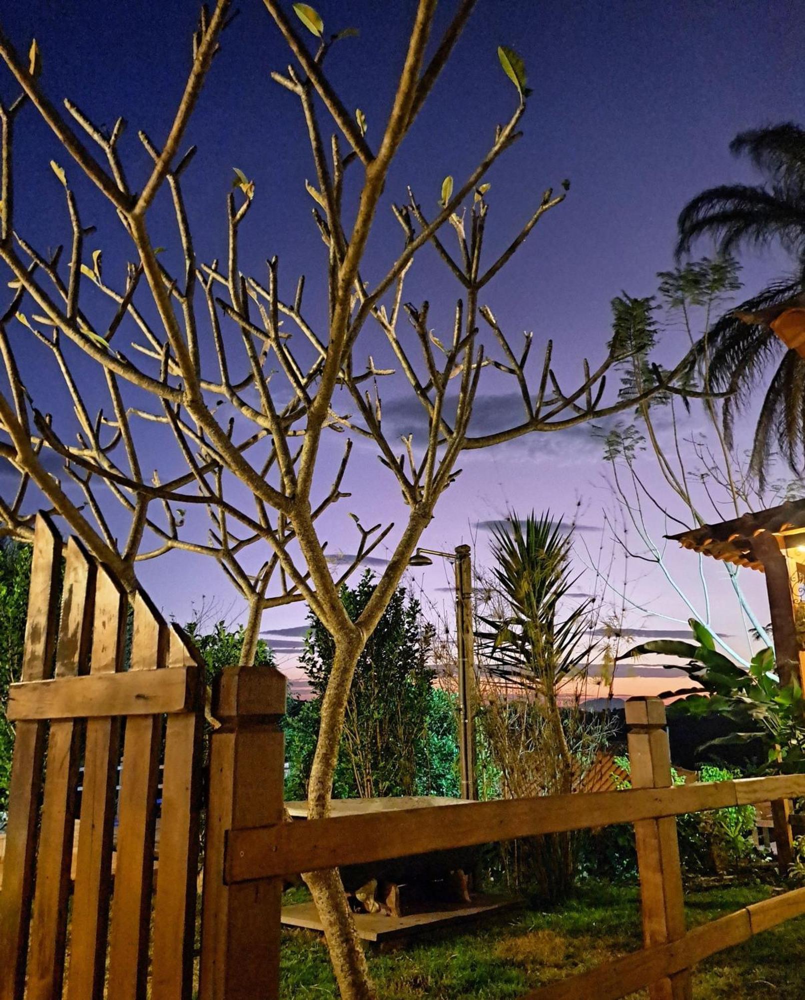 טיראדנטס Pousada Residencia Balestra מראה חיצוני תמונה