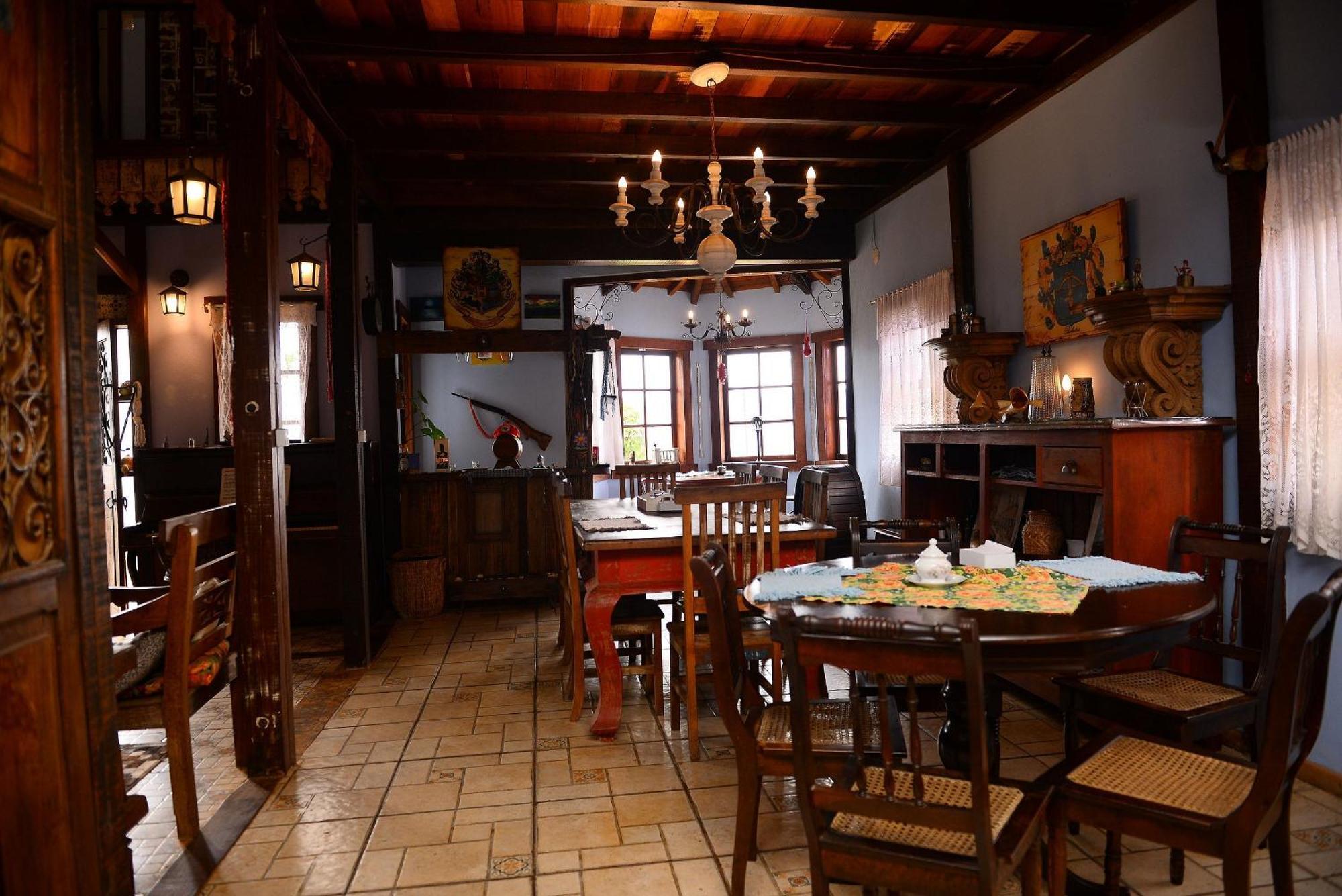 טיראדנטס Pousada Residencia Balestra מראה חיצוני תמונה